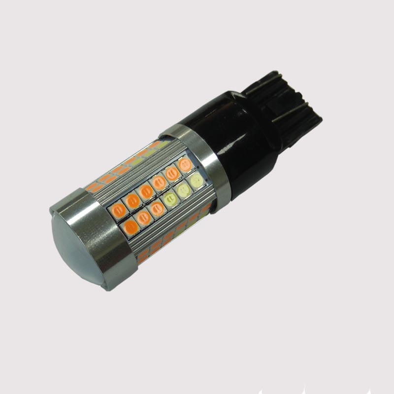 Vestavěný super bezchybný skutečný 21 / 5W 3030SMD Dvoubarevný přepínač bay15d 1157 7443 3157 vedl drl a směrové světlo